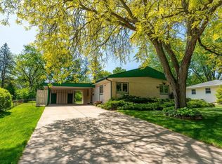 5917 Mayhill Dr, Madison, WI 53711