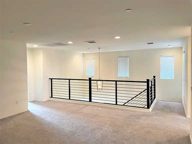 9450 N Andrina Dr — Photo 32