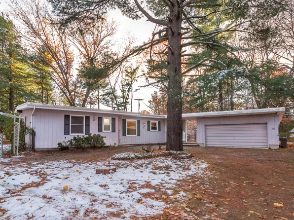 13375 Noah Rd, Gregory, MI 48137