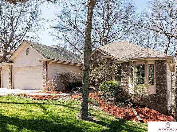 2nd image of 1407 Cobblestone Lane Cir
