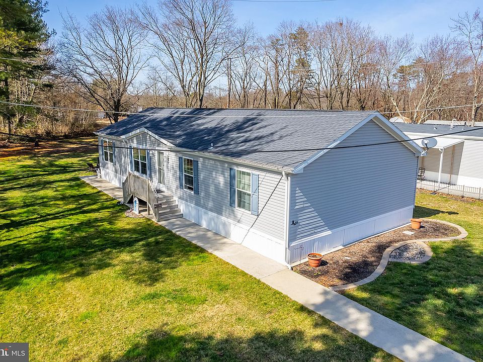 875 Clover Dr, Mullica Hill, NJ 08062 | Zillow