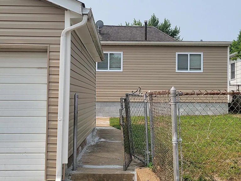 4129 Concordia Ave — Photo 18