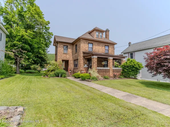 (undisclosed Address), Jermyn, PA 18433