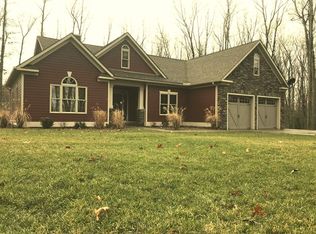 133 Chapelwood Dr, Daniels, WV 25832