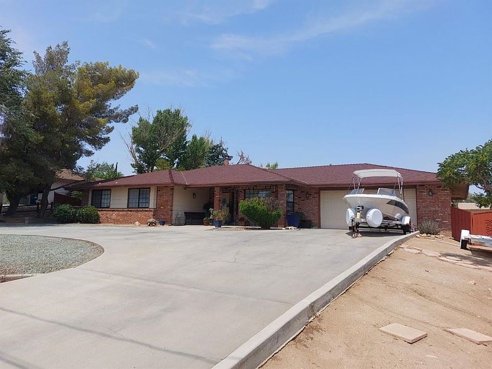 1st image of 17410 Sultana St