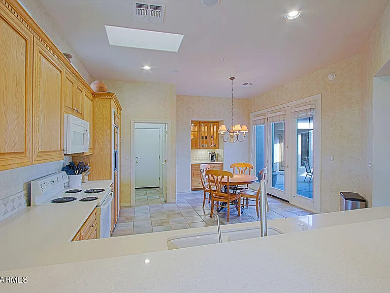 30946 N 74th Way — Photo 18