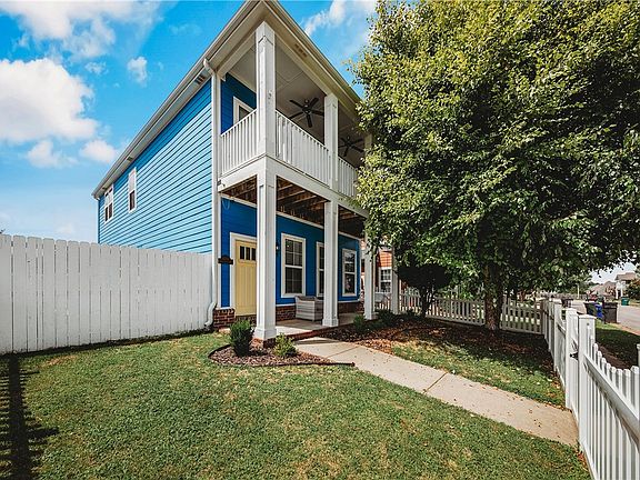 4th image of 6506 Knoll View Way