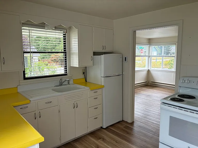 21284 Conway Hill Ln — Photo 3