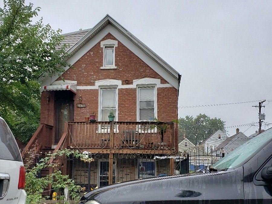 1st image of 2452 S Sacramento Ave