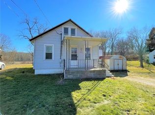 2884 Brady Lake Rd, Ravenna, OH 44266