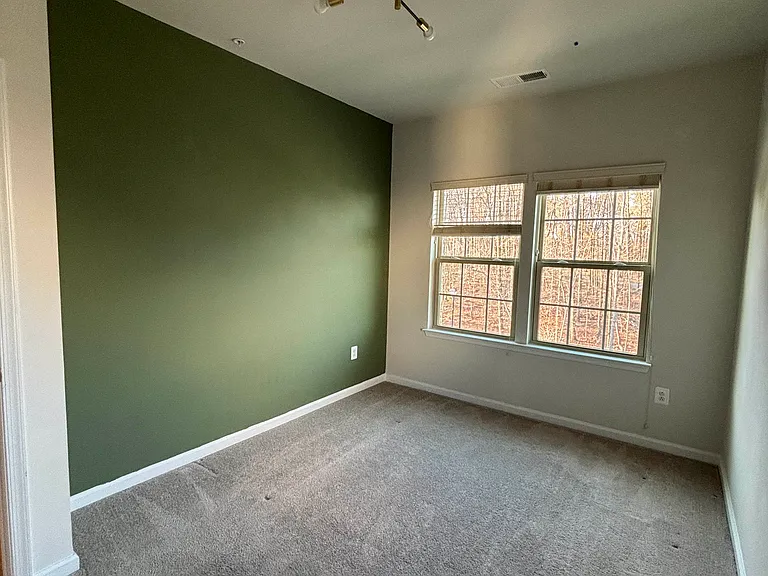2976 Cornfield Ave — Photo 49