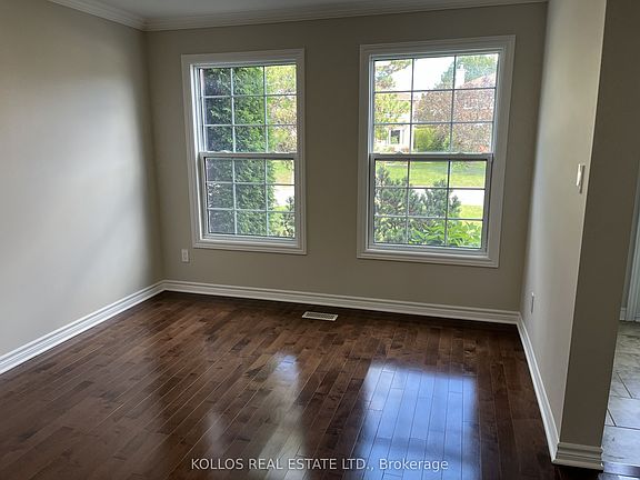 3rd image of 792 Lalande Ter