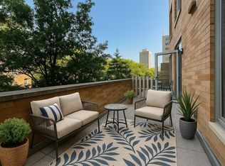 180 Myrtle Ave #2F, Brooklyn, NY 11201