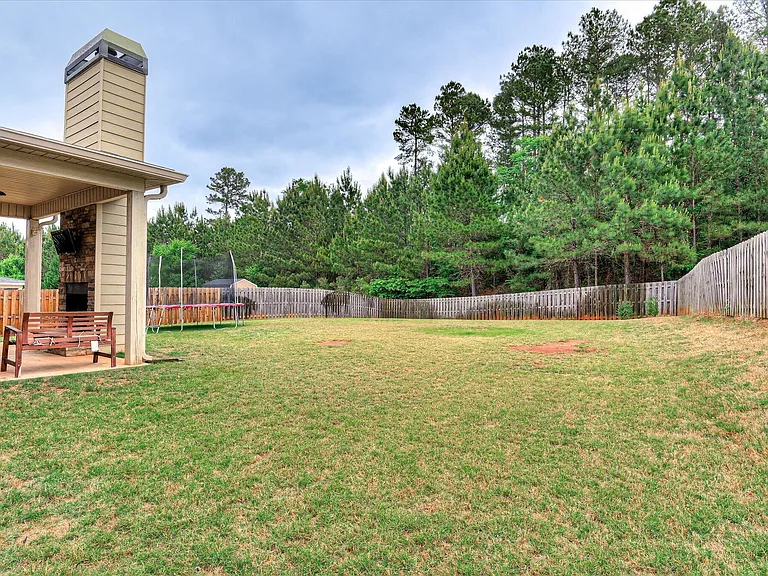 259 Wentworth Pl — Photo 44