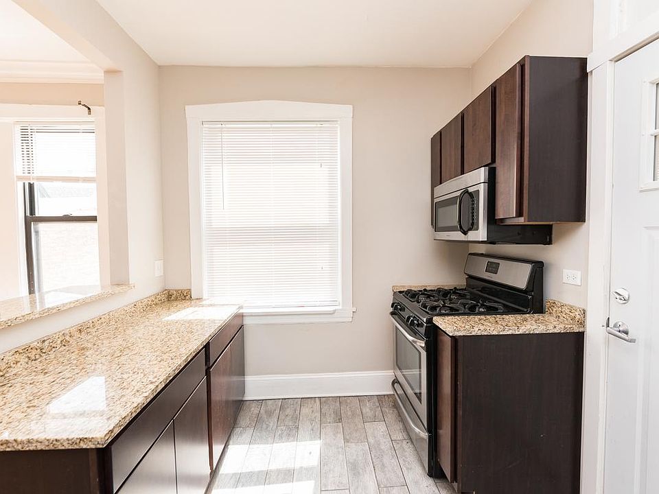 1st image of 1832 N Humboldt Blvd APT 1B