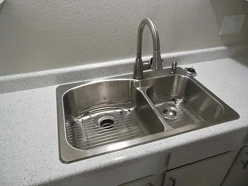 East View Apartments — Photo 12