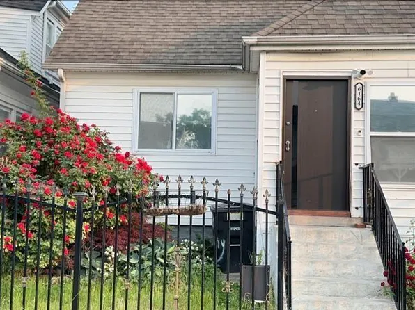6164 Dorothy St, Detroit, MI 48211