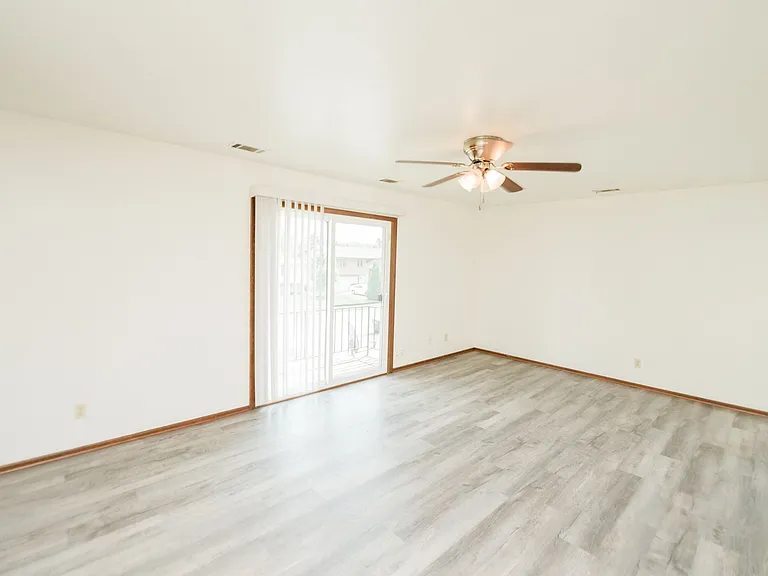3320 Randolph Pl — Photo 3