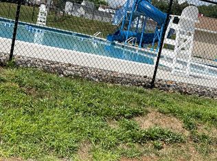 122 N 2nd St, Frackville, PA 17931