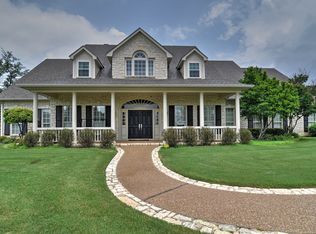 3017 Oak Ridge Rd, Crawford, TX 76638