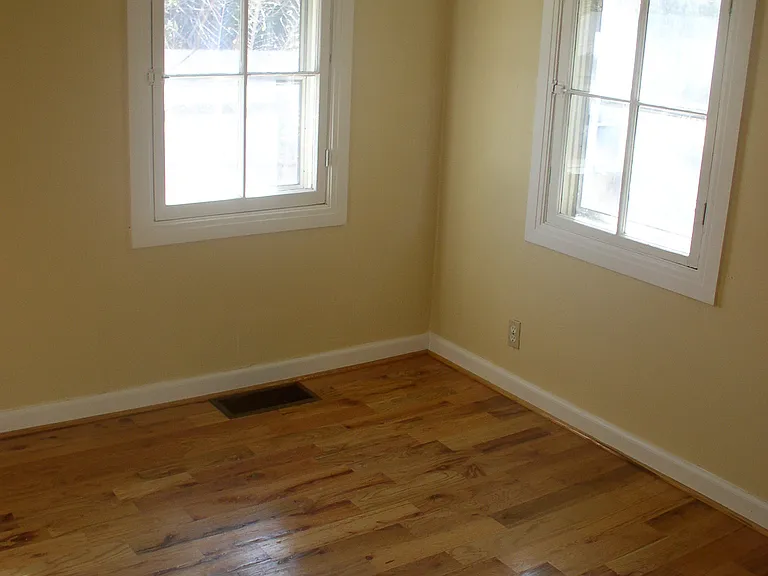 1511.5 Wood Ave #1 — Photo 4