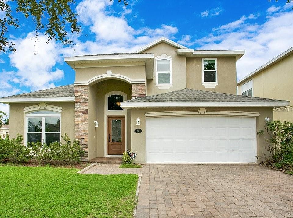 1st image of 819 VICTORIA HILLS DRIVE S