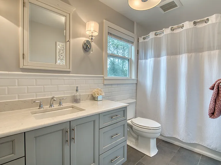 9 Deborah Dr — Photo 7