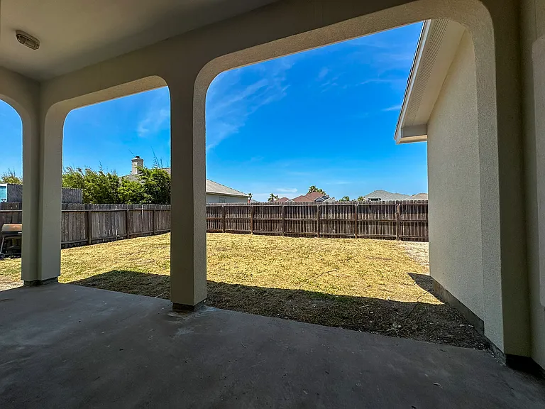 14130 Coquina Bay Ave — Photo 31
