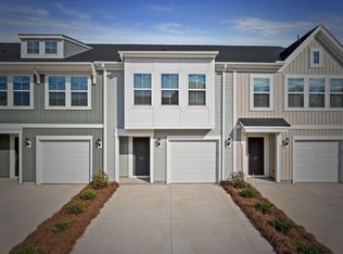633 Blossom Run, Spartanburg, SC 29307