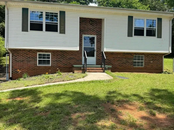 520 Crystal Springs Rd, Madisonville, TN 37354