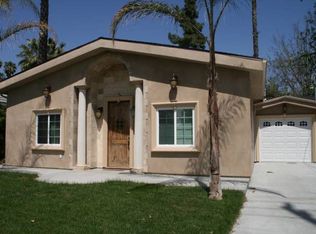 15921 Haynes St, Van Nuys, CA 91406