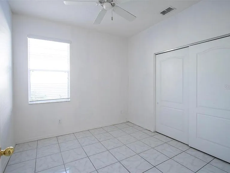 1412 Blackwater Pond Dr — Photo 19