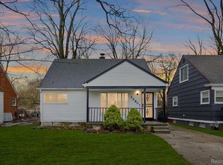 20901 Pickford St, Detroit, MI 48219