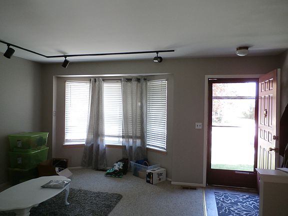 5th image of 4407 Briarwood Ave