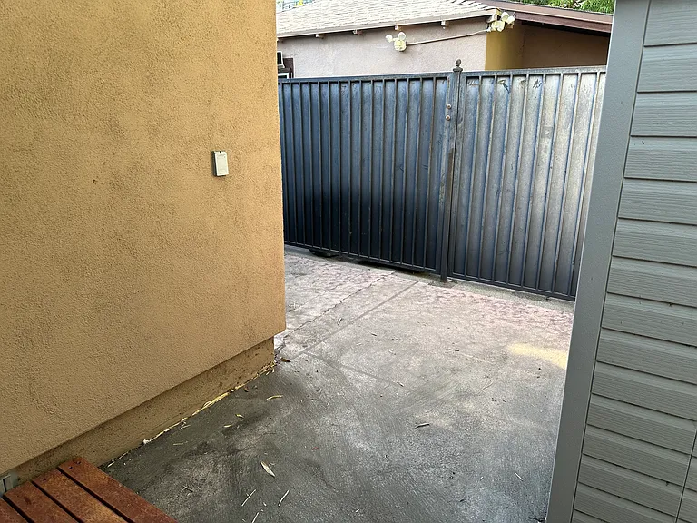 Back area gated