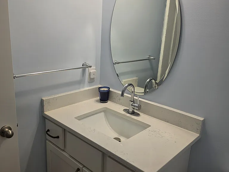 14021 Cheshire Ln N — Photo 12