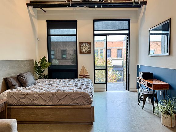 2nd image of 401 N Bush St #219