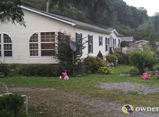 6357 Robinson Creek Rd, Robinson Creek, KY 41560