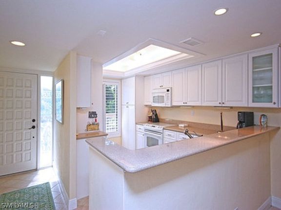 5th image of 2777 W Gulf Dr