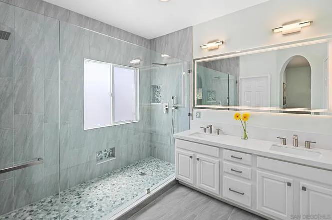 1230 Cushman Ave — Photo 17
