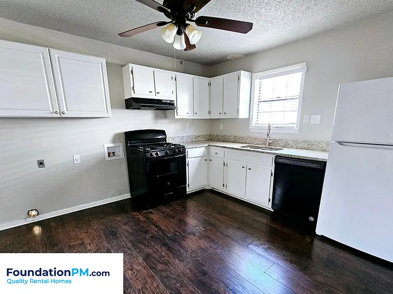 137 S Fenwick Rd — Photo 5