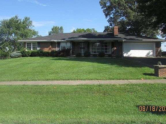 2nd image of 775 Wilma Ave