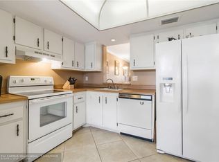 7640 NW 18th St APT 106, Margate, FL 33063