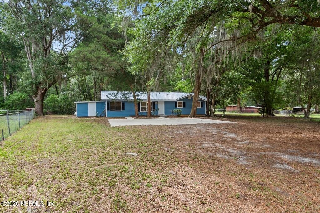 110 KAREN Drive, Palatka, FL - View 2
