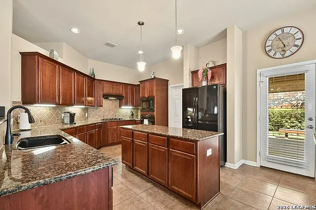 20506 Ashmont — Photo 12