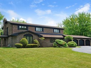 2675 Ridge Rd, Highland Park, IL 60035