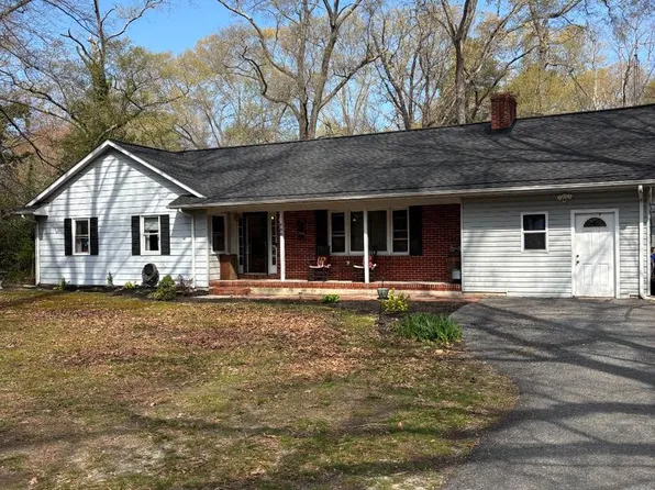 900 N Atlanta Cir, Seaford, DE 19973