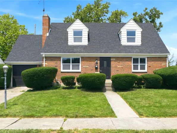 1045 Berkshire Rd, Dayton, OH 45419