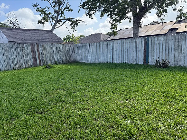 7535 Hablo Dr — Photo 14