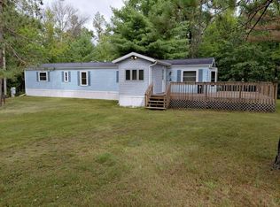 W10508 N Zak Ln, Crivitz, WI 54114